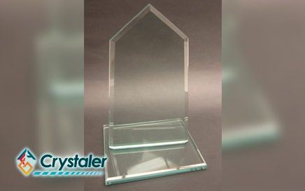 Placa conmemorativa en vidrio